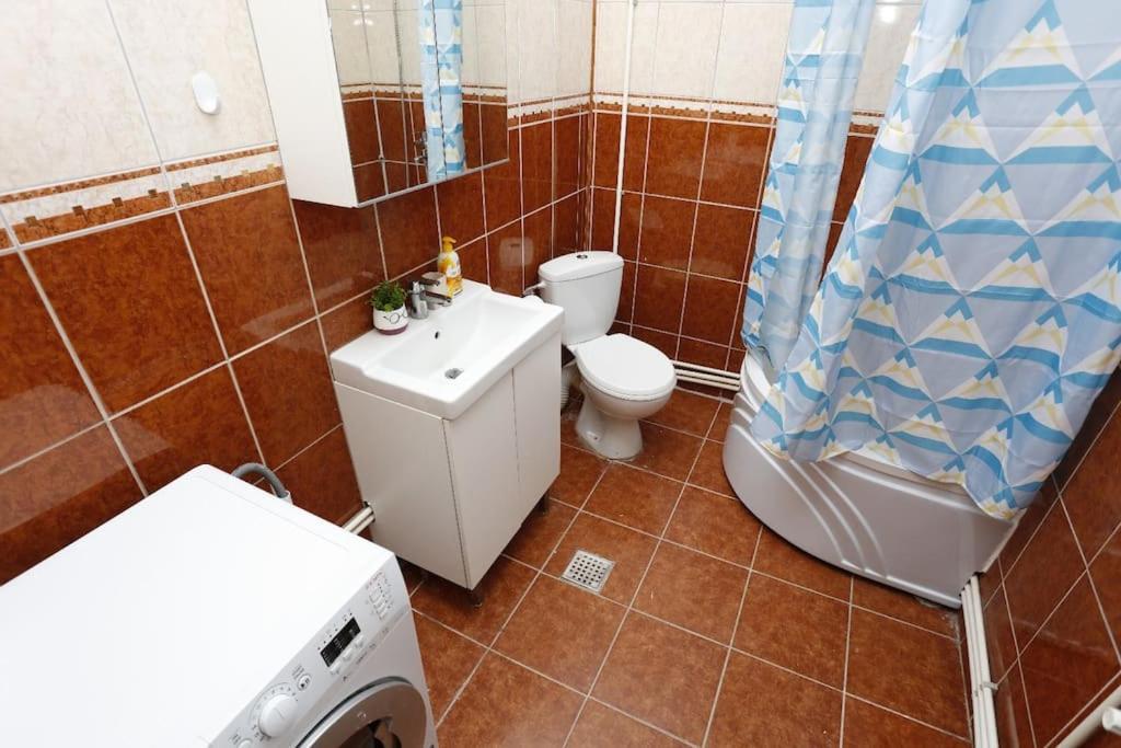 3 Bdrm Apartment In City Center Bucureşti Exterior foto
